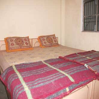 Shanti Rest House, Varanasi 3
